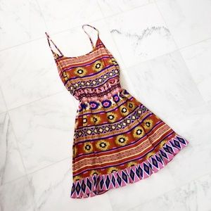 NWOT "On Edge" geometric shift dress